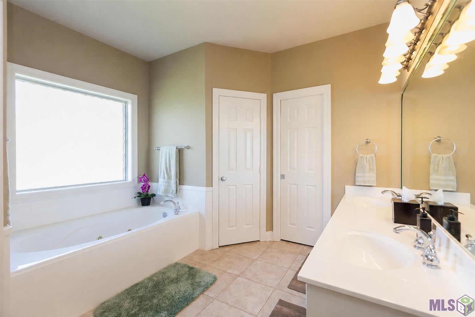 10743 Hillbrook Avenue Baton Rouge, LA 70810 - Photo 18 of 27