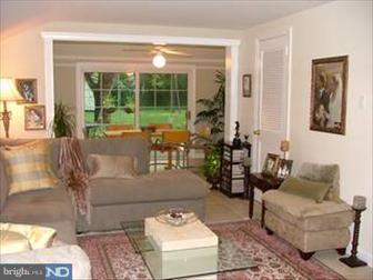 468 Covered Bridge Road Cherry Hill, NJ 08034 - Photo 2 of 6 Gallery Image 2
