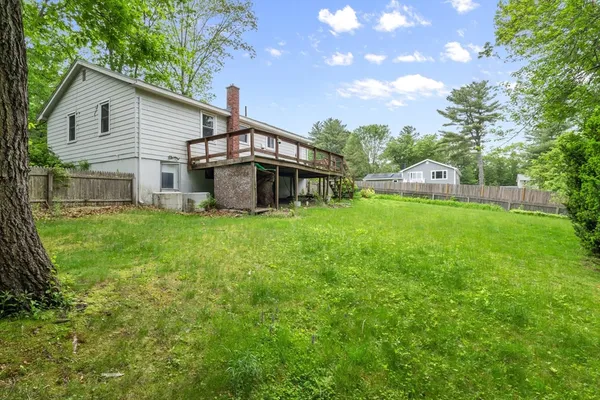 $615,000 | 13 Karen Circle, Holliston, MA 01746