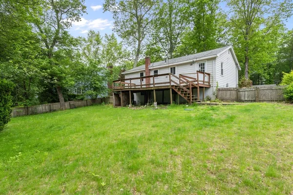 $615,000 | 13 Karen Circle, Holliston, MA 01746