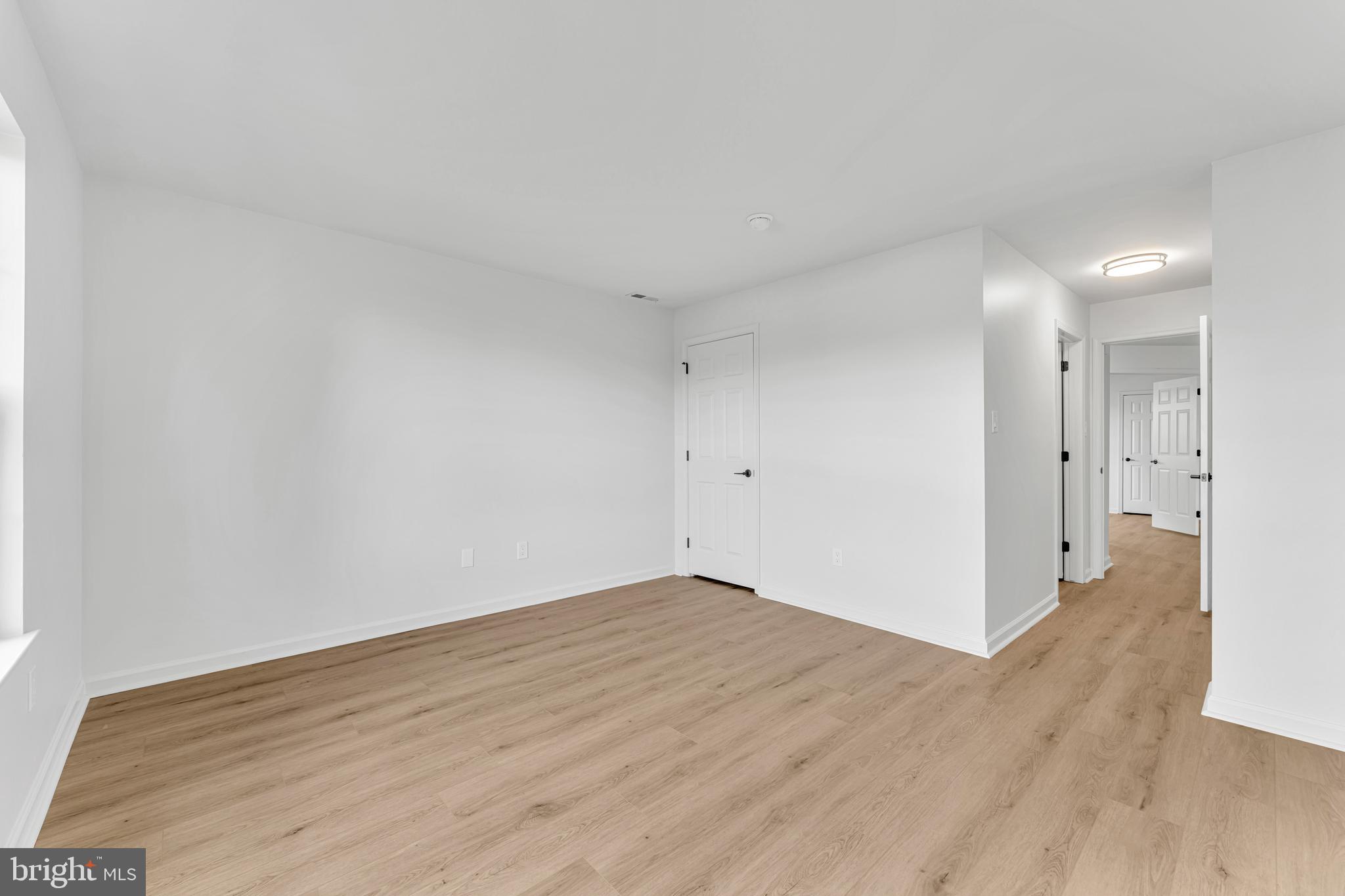 120 Alexander Road Beverly, NJ 08010 - Photo 13 of 34