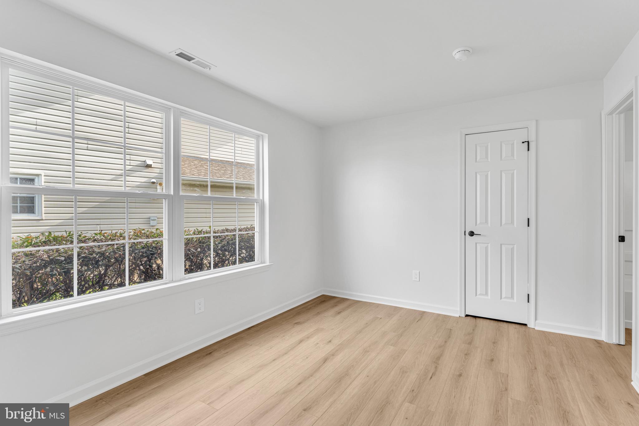 120 Alexander Road Beverly, NJ 08010 - Photo 19 of 34