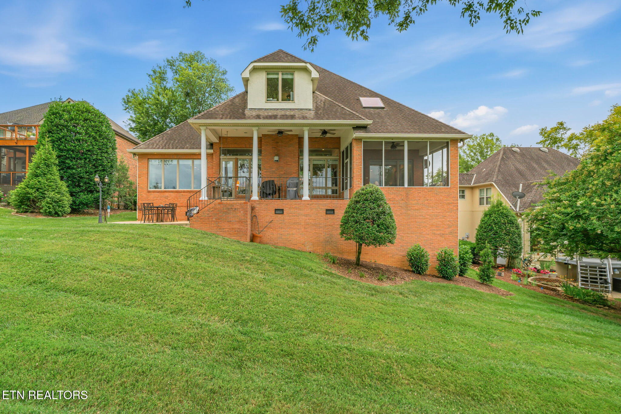 9627 Mariners Point Knoxville, TN 37922 - Photo 21 of 60 15-web-or-mls-9627 Mariners Point-14