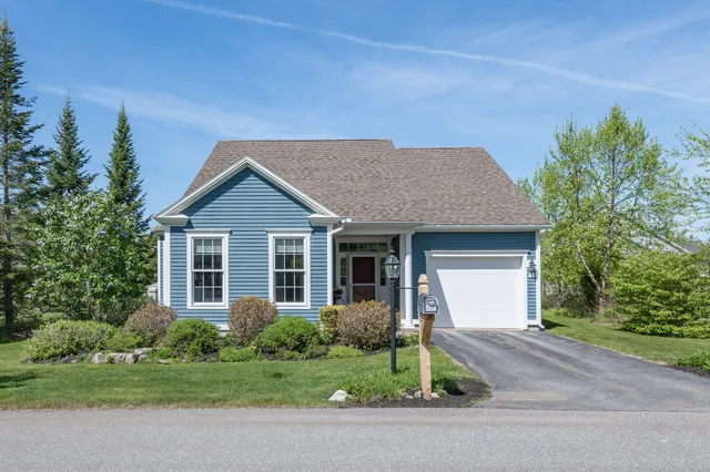 $695,000 | 3 Chickadee Drive, Topsham, ME 04086