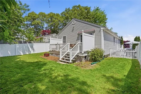 $525,000 | 212 Lexington Avenue, North Providence, RI 02904