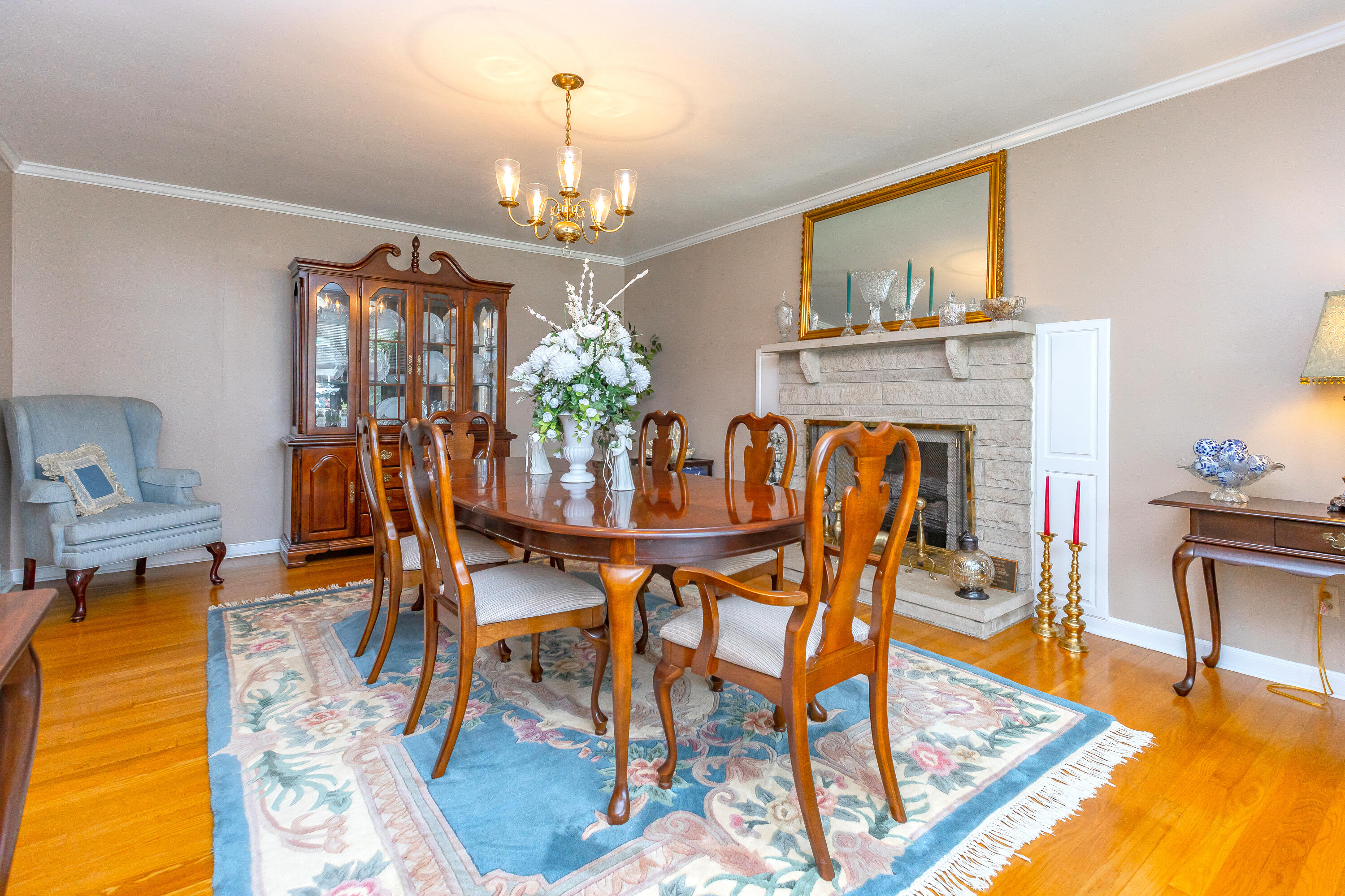 650 Hill N Dale Road Lexington, KY 40503 - Photo 5 of 30 1-7 (3)