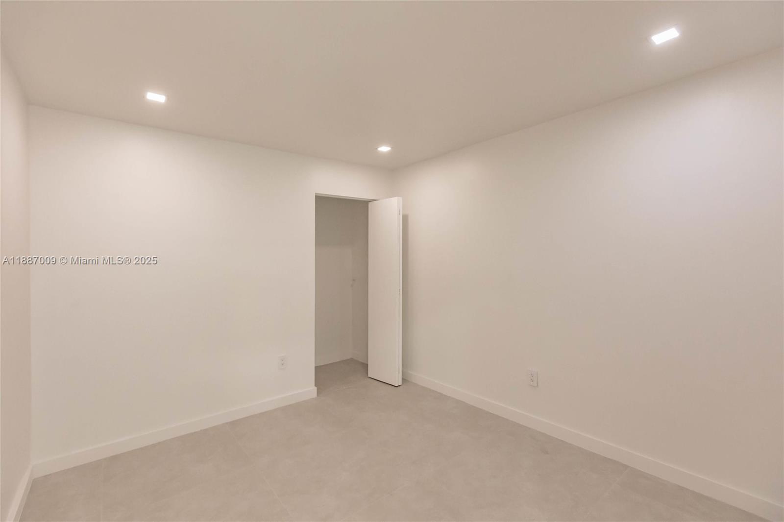 10760 Northwest 29th Manor Sunrise, FL 33322 - Photo 21 of 38 a view of an empty room
