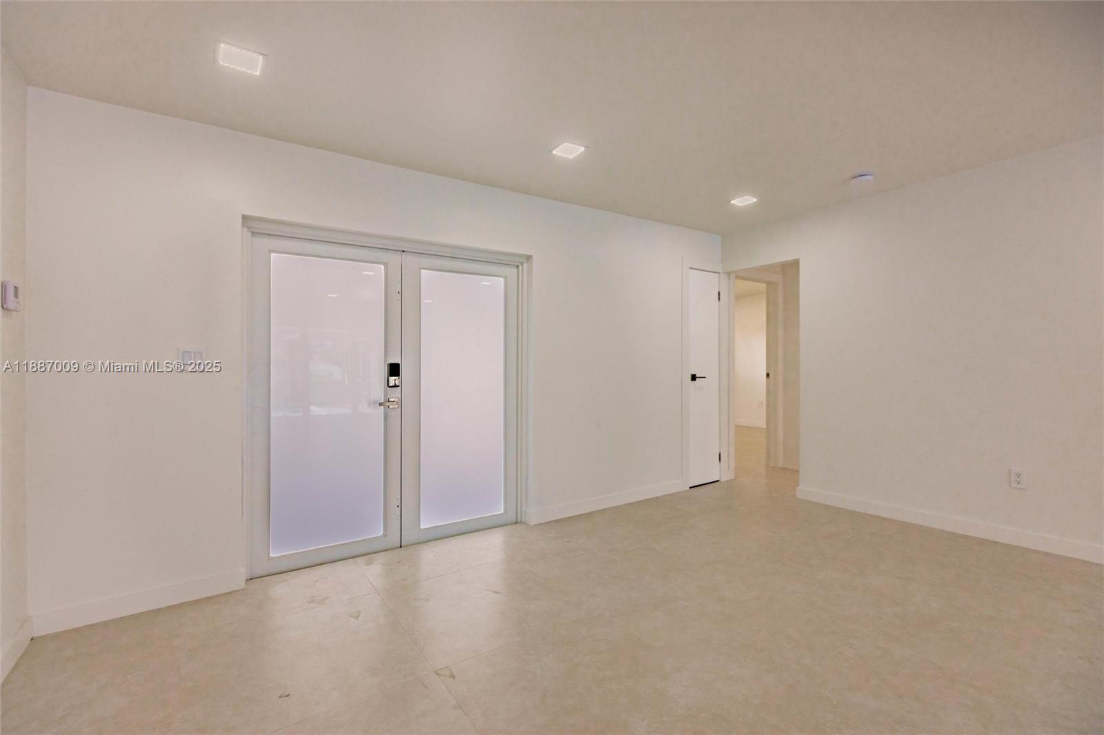 10760 Northwest 29th Manor Sunrise, FL 33322 - Photo 8 of 38 a view of an empty room