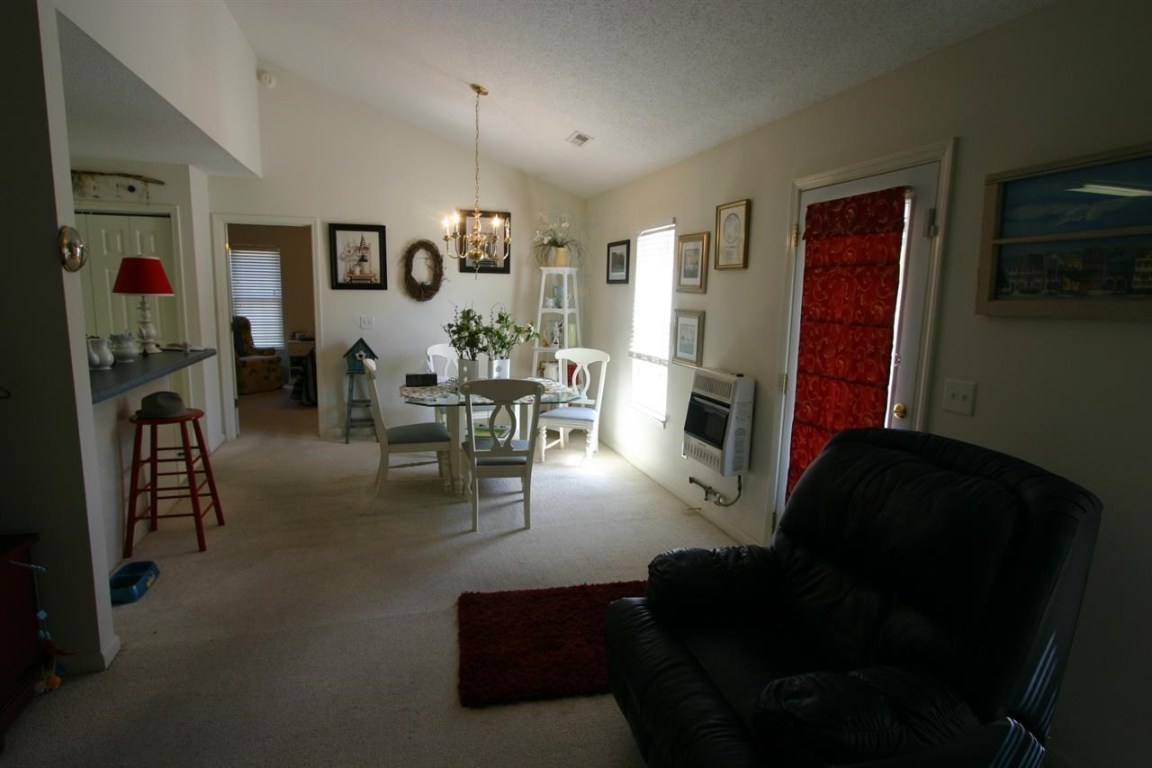 109 Hawk Ridge Drive Anderson, SC 29621 - Photo 4 of 36