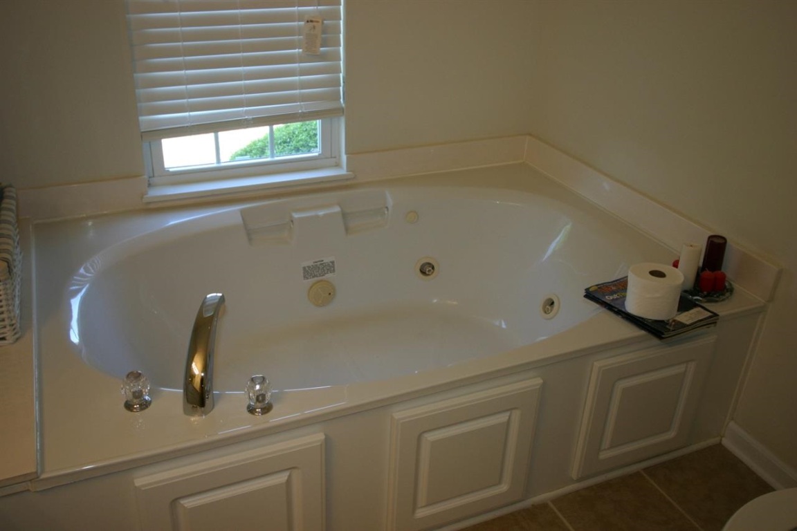 109 Hawk Ridge Drive Anderson, SC 29621 - Photo 10 of 36