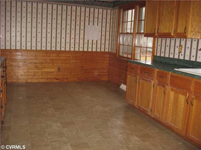 9904 Spring Run Road Chesterfield, VA 23832 - Photo 9 of 17