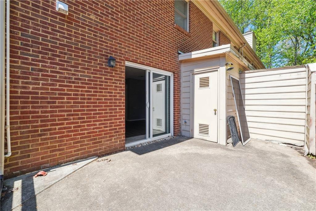 2962 Webb Bridge Road Alpharetta, GA 30009 - Photo 13 of 13 Gallery Image 13