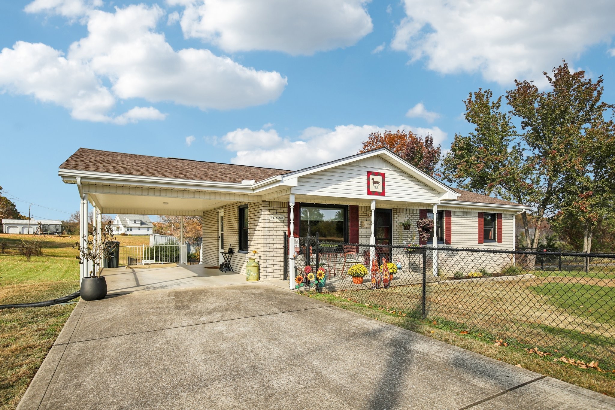 155 Rolling Hills Drive Tennessee Ridge, TN 37178 - Photo 2 of 21