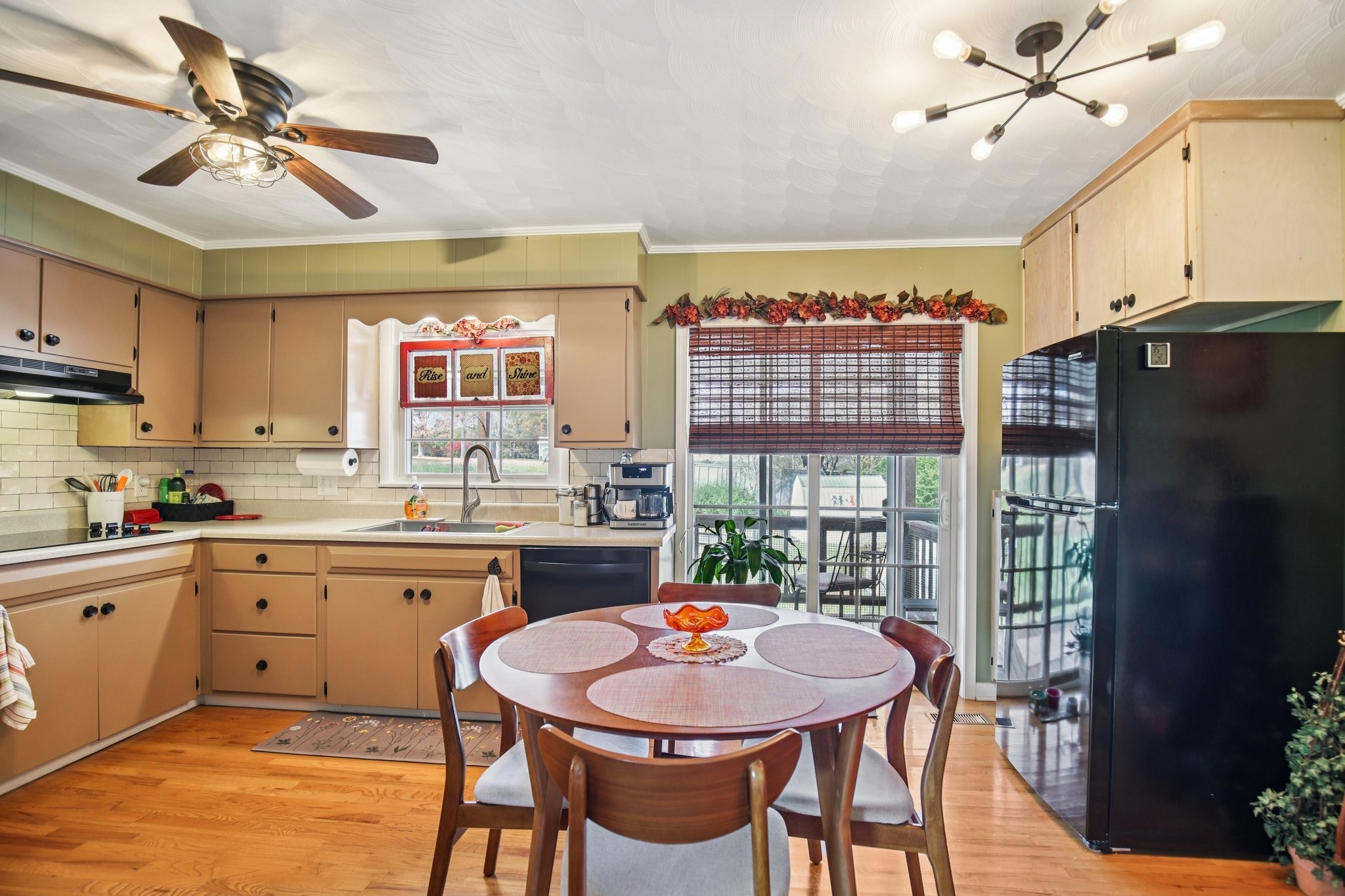 155 Rolling Hills Drive Tennessee Ridge, TN 37178 - Photo 5 of 21