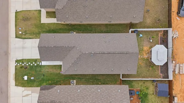 $1,850 | 140 Maverick Cove, Pleasanton, TX 78064