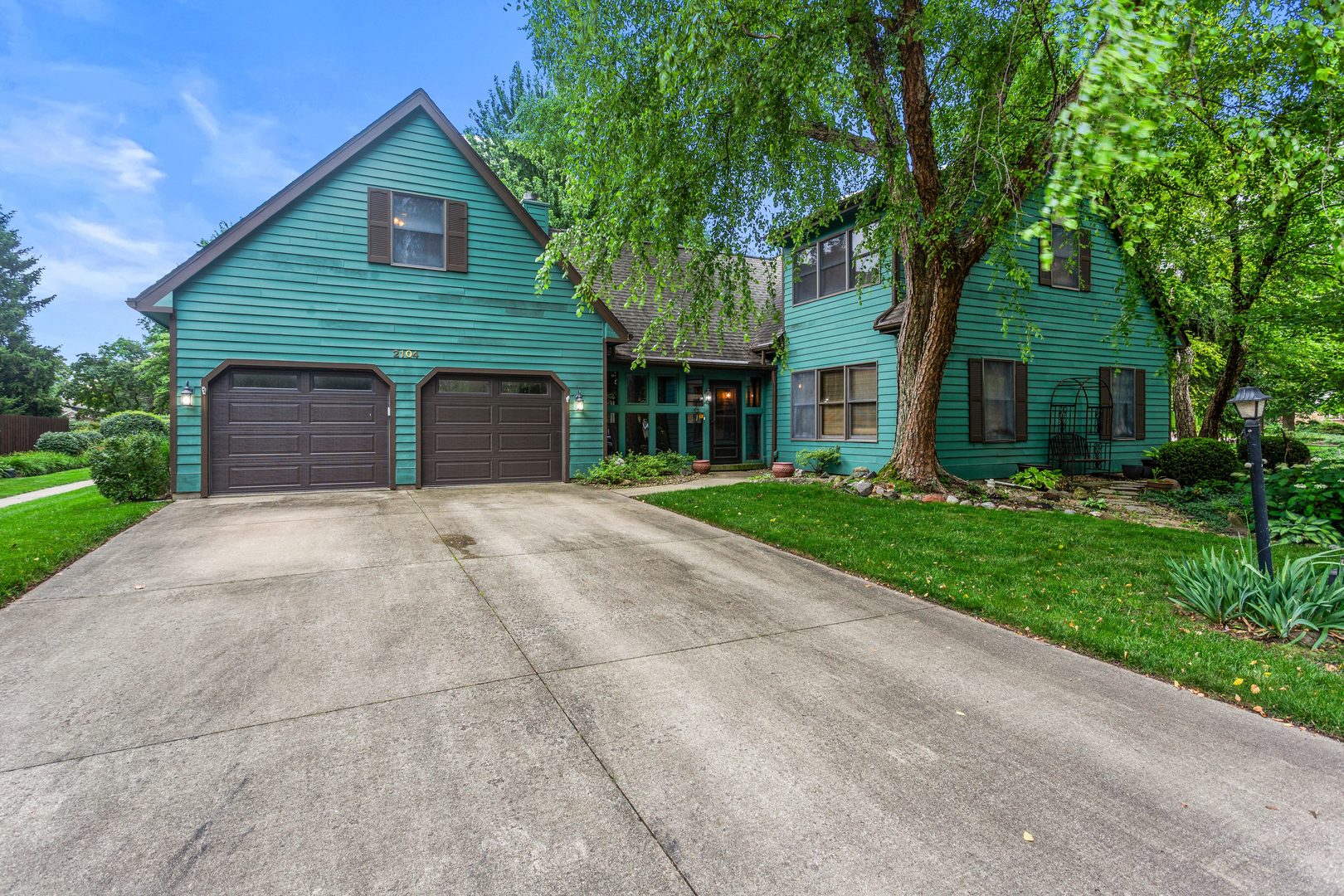 2104 Doubletree Lane Champaign, IL 61822 - Photo 2 of 47