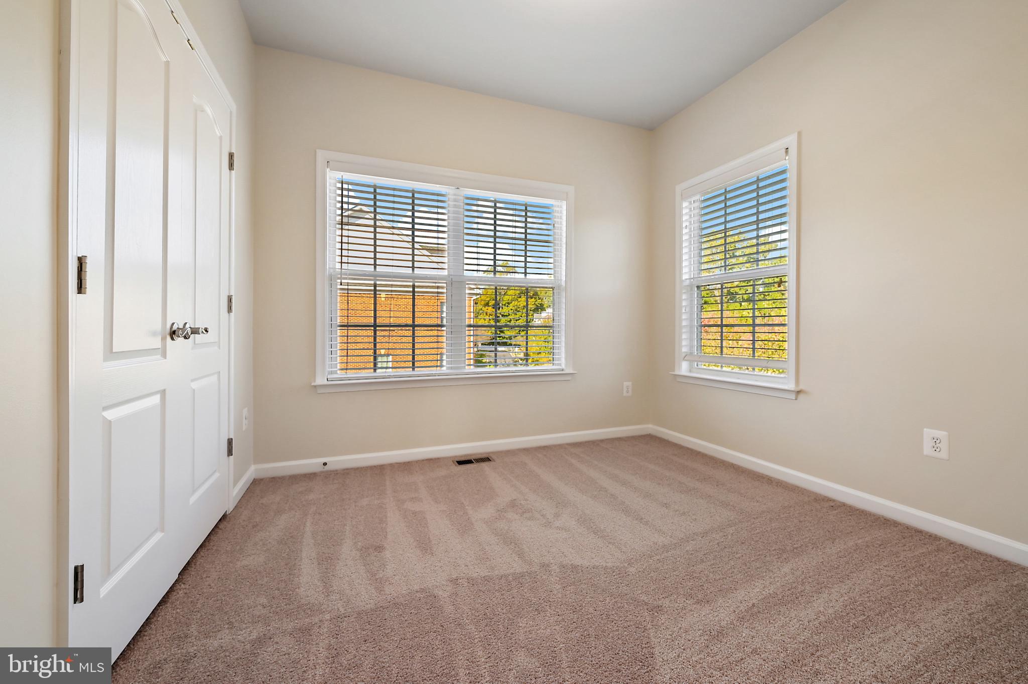 8100 Sport View Road Hyattsville, MD 20785 - Photo 16 of 39