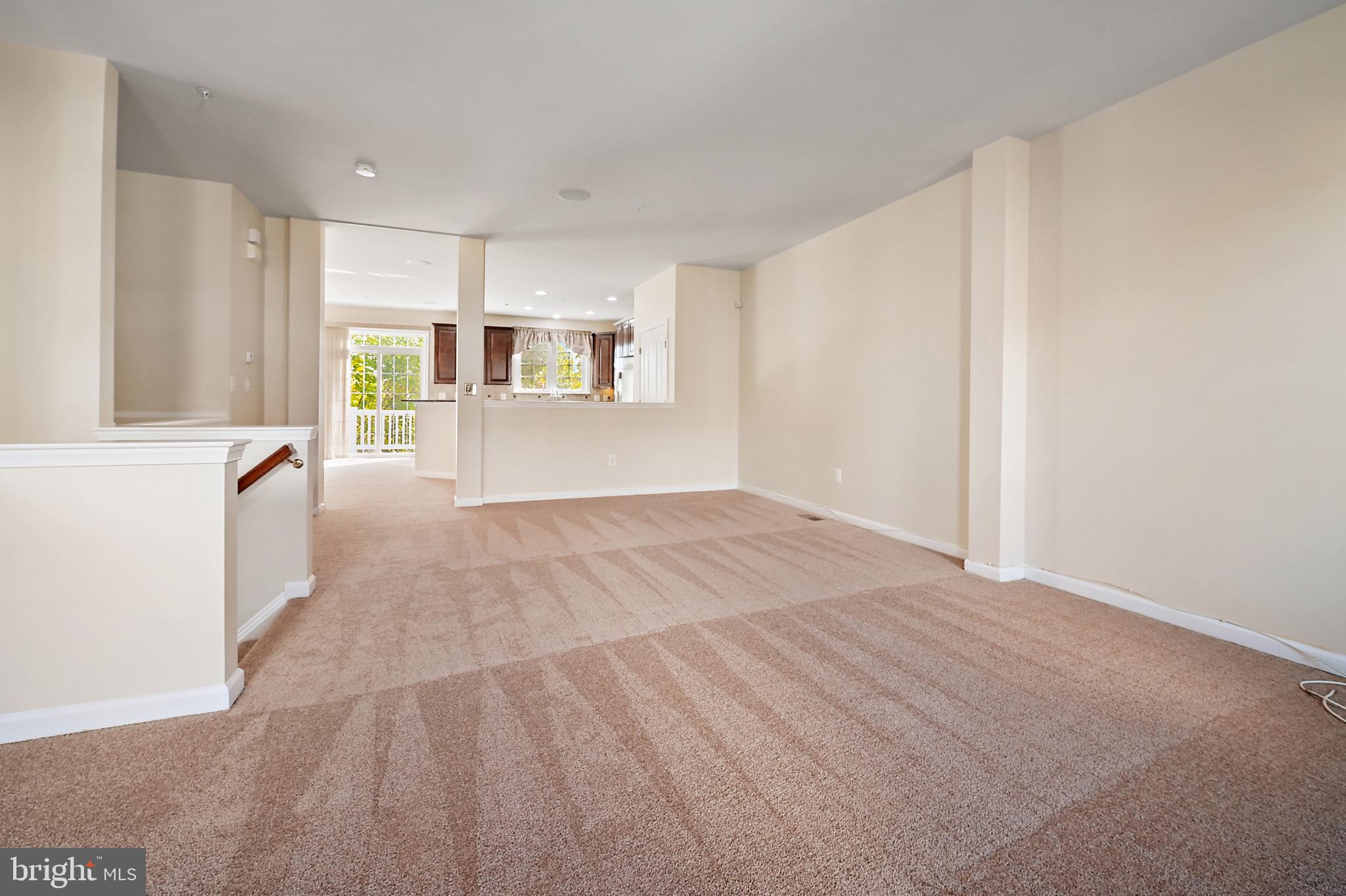 8100 Sport View Road Hyattsville, MD 20785 - Photo 4 of 39