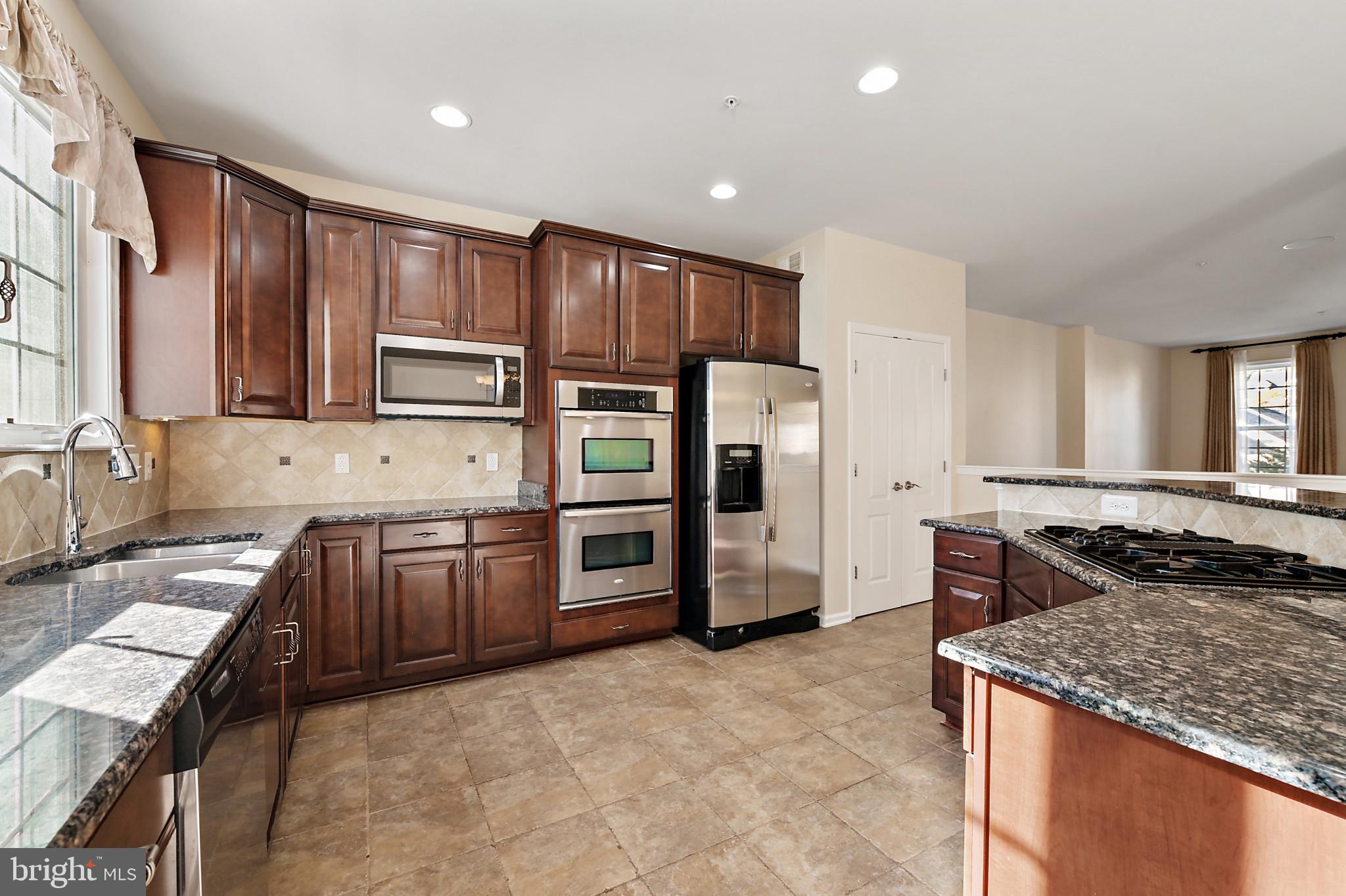 8100 Sport View Road Hyattsville, MD 20785 - Photo 9 of 39
