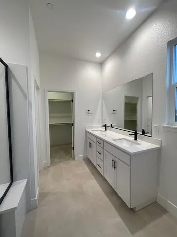 $594,990 | 5048 Lone Star Way, Roseville, CA 95747