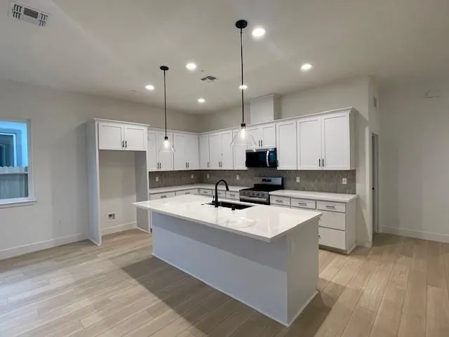 $594,990 | 5048 Lone Star Way, Roseville, CA 95747