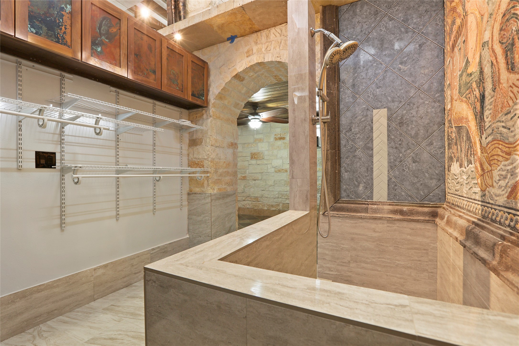 614 Pine Gully Road, Unit LOFT Seabrook, TX 77586 - Photo 24 of 29 a view of a bath tub