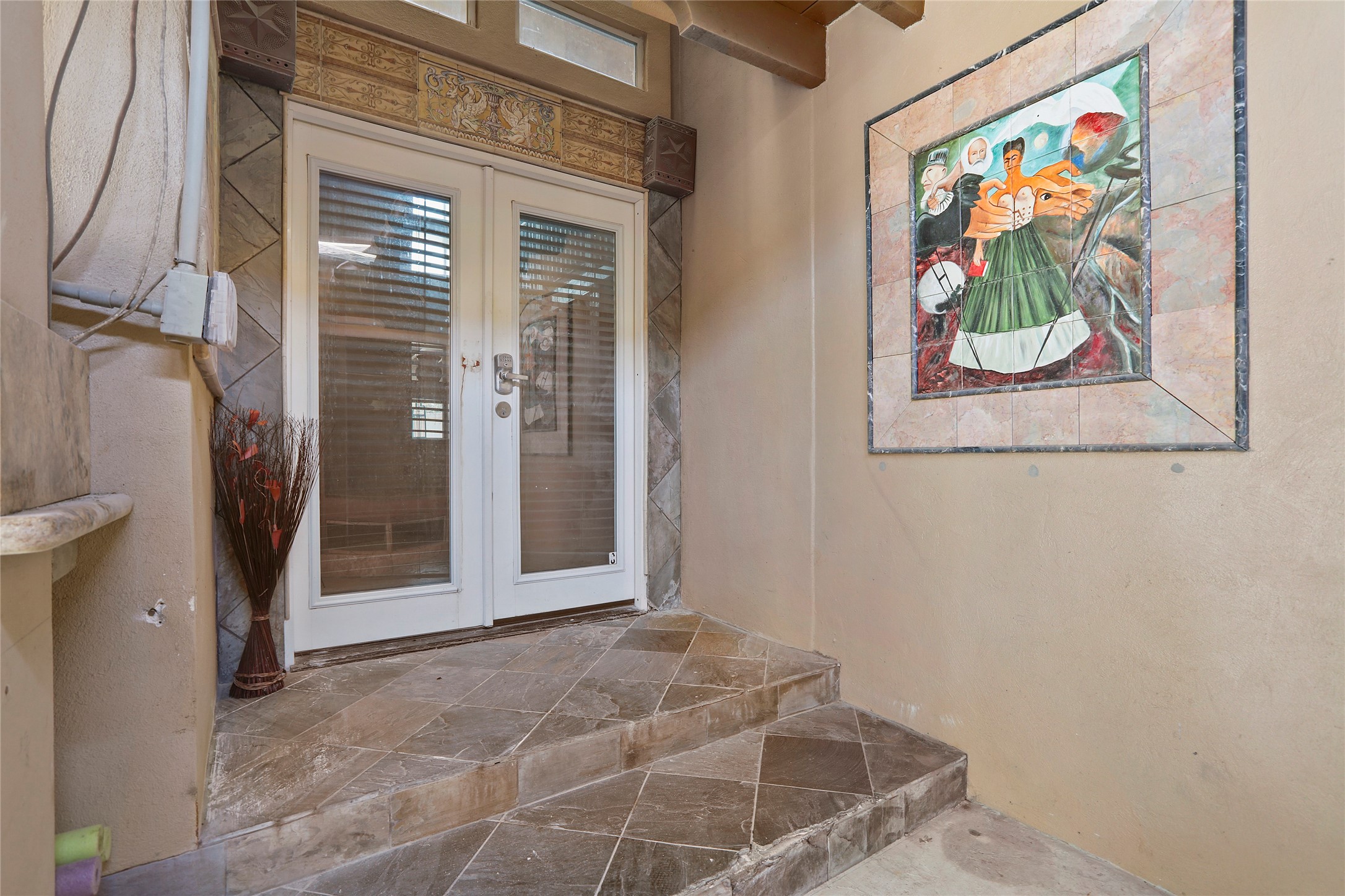 614 Pine Gully Road, Unit LOFT Seabrook, TX 77586 - Photo 28 of 29 a view of a door with a door