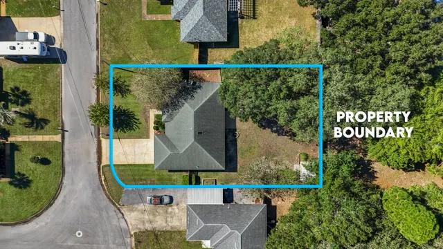 $320,000 | 8568 Vehlin Court, Navarre, FL 32566