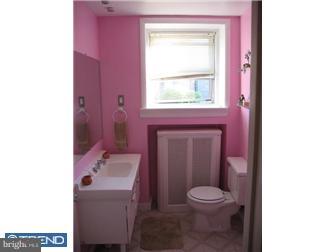 2249 Knorr Street Philadelphia, PA 19149 - Photo 7 of 12 Bathroom