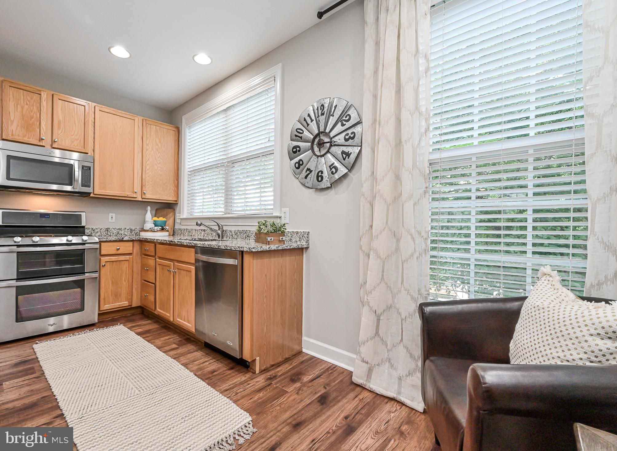 4142 Timber Log Way Fairfax, VA 22030 - Photo 13 of 27 Kitchen