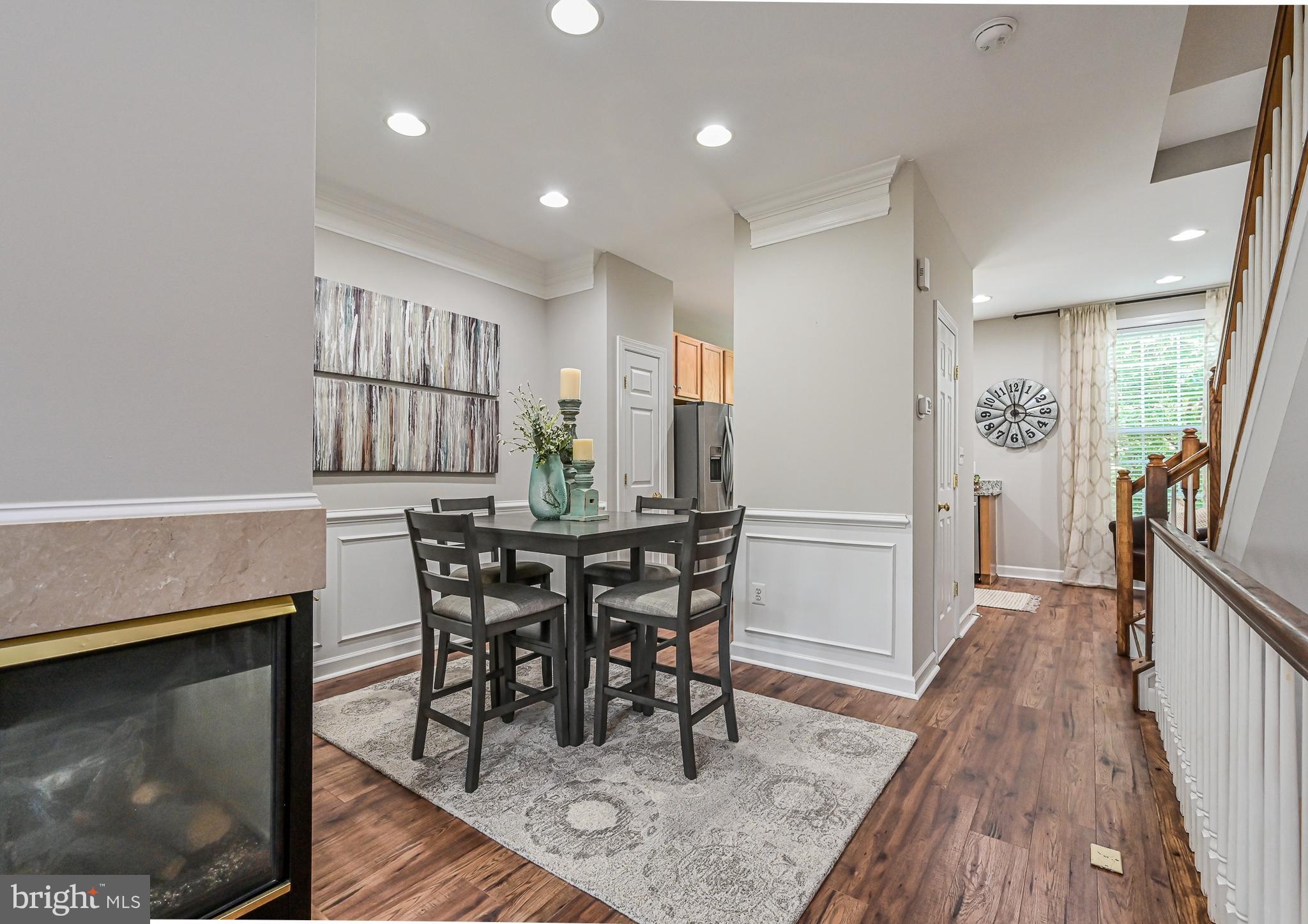 4142 Timber Log Way Fairfax, VA 22030 - Photo 10 of 27 Dining Room