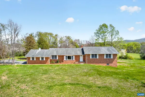 $799,900 | 10694 Rockfish Valley Highway, Afton, VA 22920