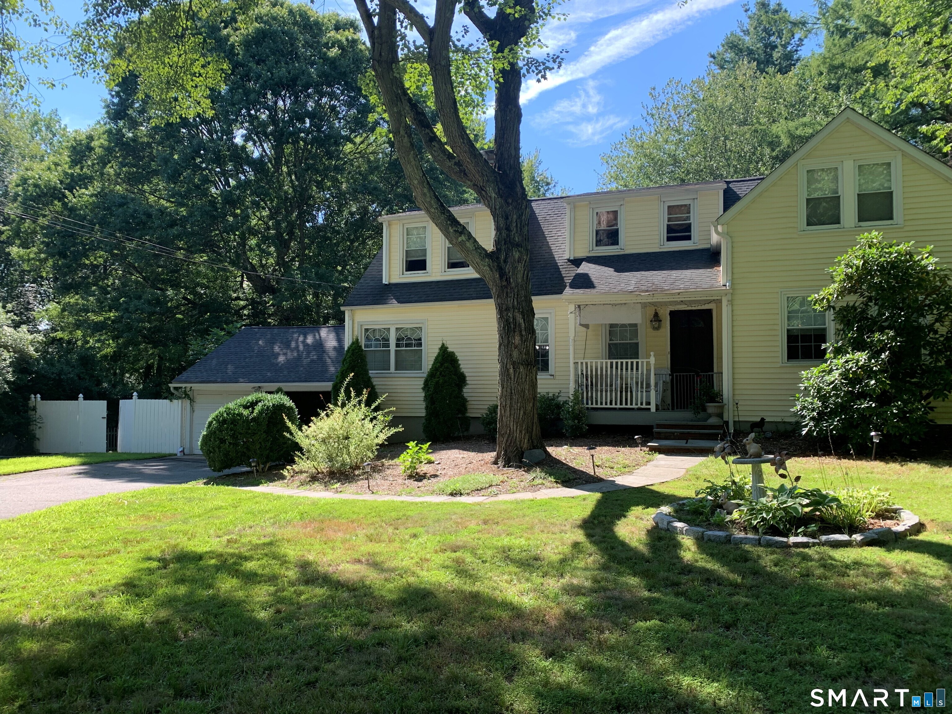 190 Forest Road Milford, CT 06461 - Photo 1 of 17 Gallery Image 1