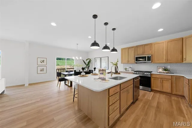 $558,697 | 109 Sommers Creek, O'Fallon, MO 63368