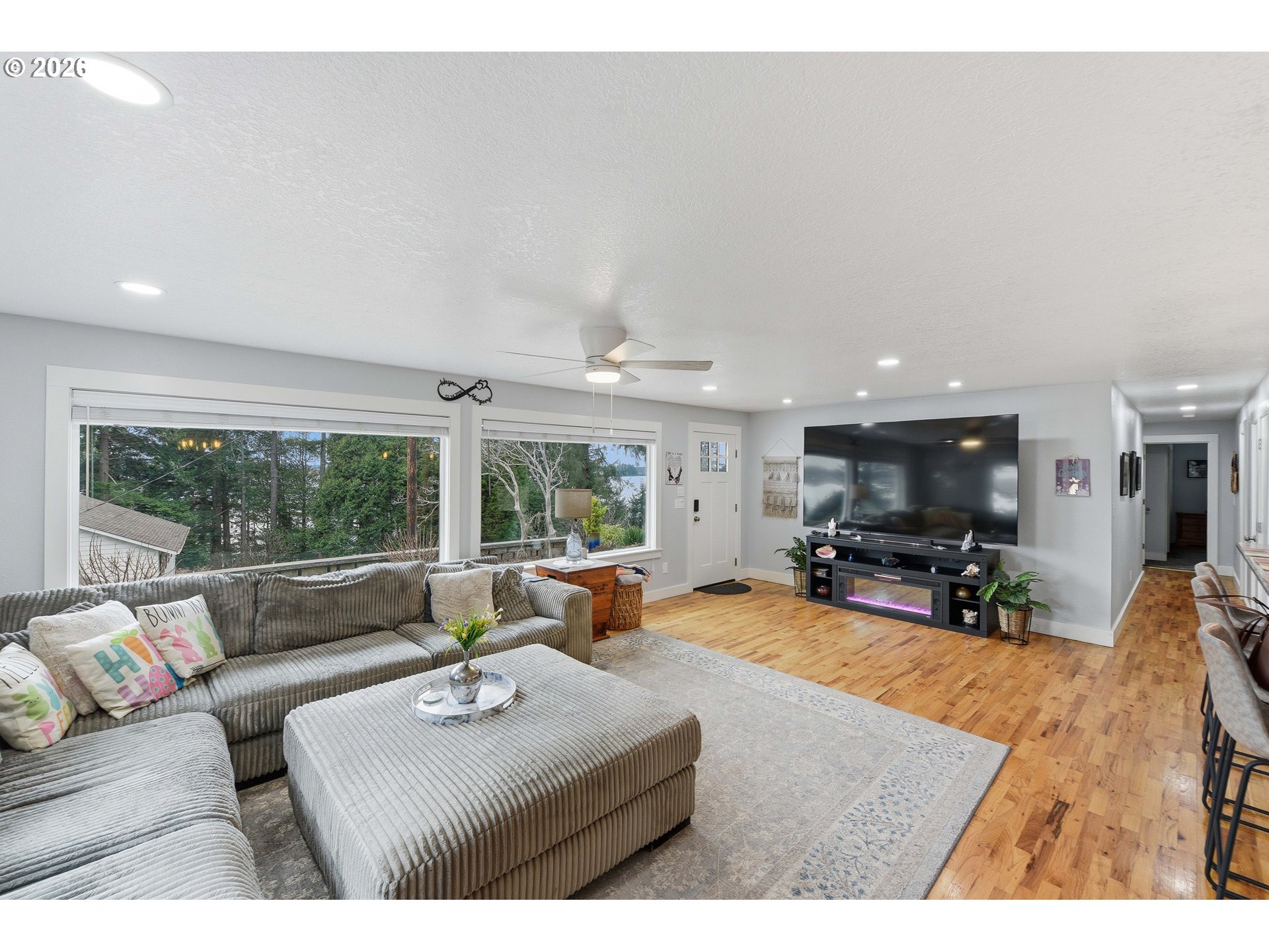 93930 Bridge View Lane North Bend, OR 97459 - Photo 25 of 46