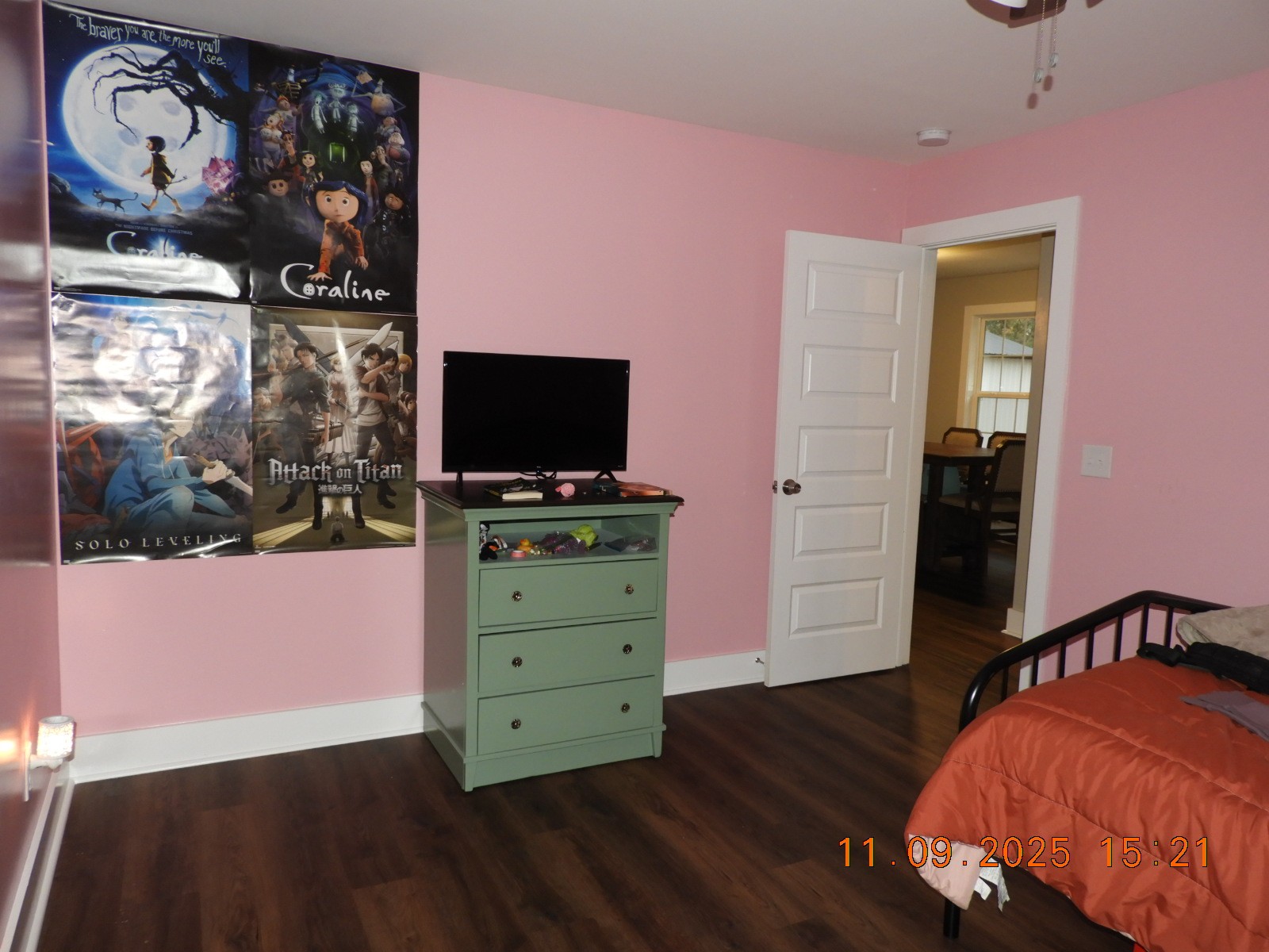3135 Oak Grove Road Goodspring, TN 38460 - Photo 54 of 62 a view of a livingroom with furniture and a flat screen tv