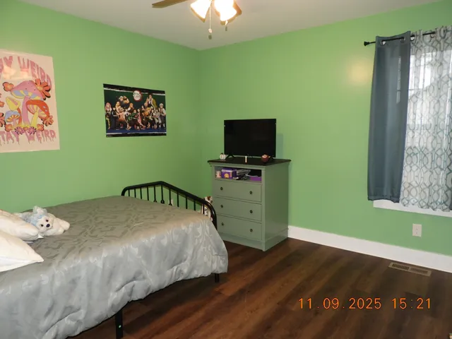 $299,900 | 3135 Oak Grove Road, Goodspring, TN 38460