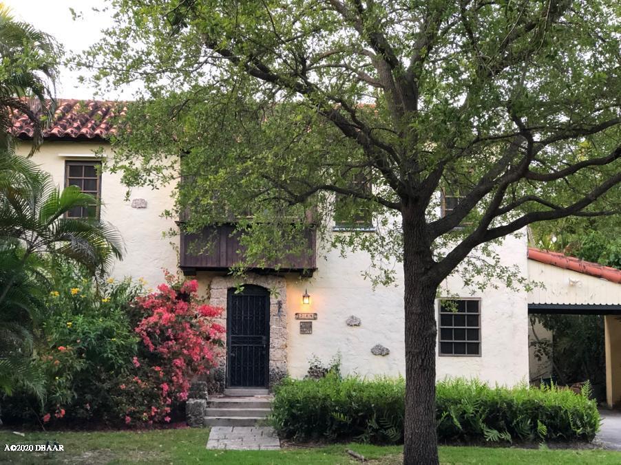 235 Ridgewood Road Coral Gables, FL 33133 - Photo 1 of 13 PHOTO-2020-03-23-19-16-20
