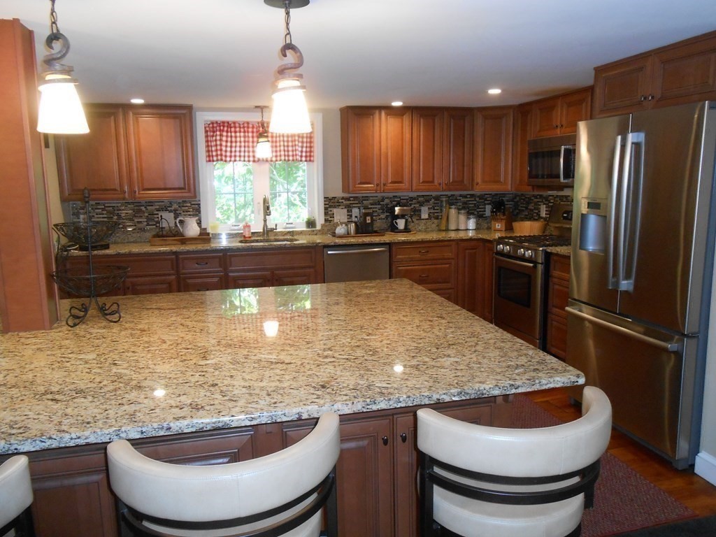 6 Piper Road Acton, MA 01720 - Photo 9 of 28 Gallery Image 9