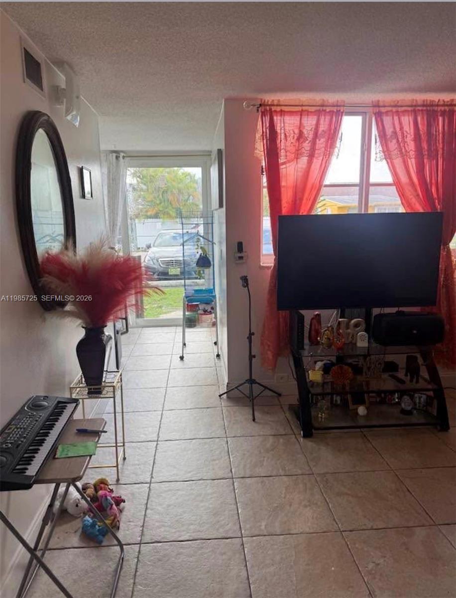 9441 Southwest 4th Street, Unit 111 Miami, FL 33174 - Photo 6 of 10