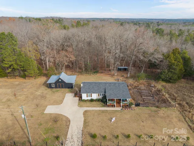 $375,000 | 4565 Rob Neal Road, Heath Springs, SC 29058