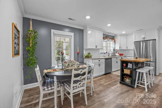 $375,000 | 4565 Rob Neal Road, Heath Springs, SC 29058