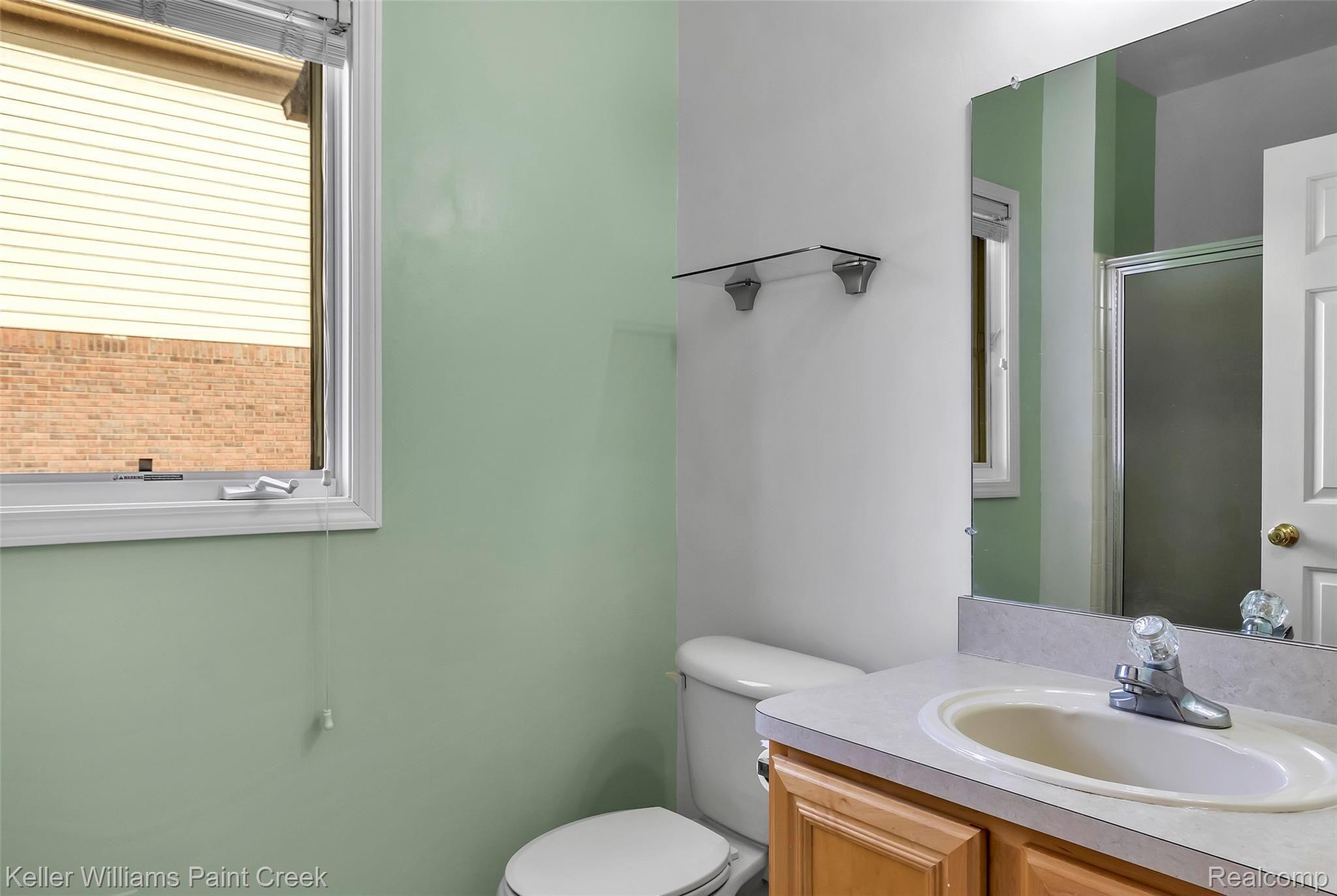 2040 Somerville Road Rochester, MI 48307 - Photo 20 of 63 20_2040SomervilleRdWindowStillRealEstatePhotography20_mls.jpg