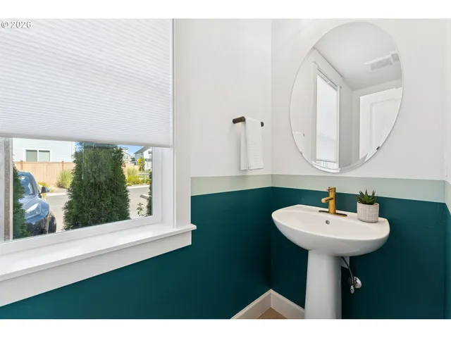 $675,000 | 3602 Southeast Nebula Lane, Hillsboro, OR 97123