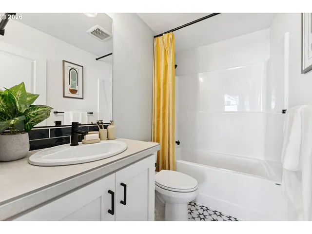 $675,000 | 3602 Southeast Nebula Lane, Hillsboro, OR 97123