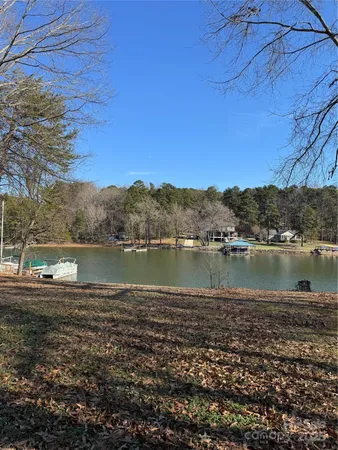 $775,000 | 9490 Sherrills Ford Road, Terrell, NC 28682
