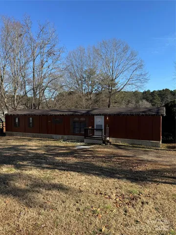 $775,000 | 9490 Sherrills Ford Road, Terrell, NC 28682