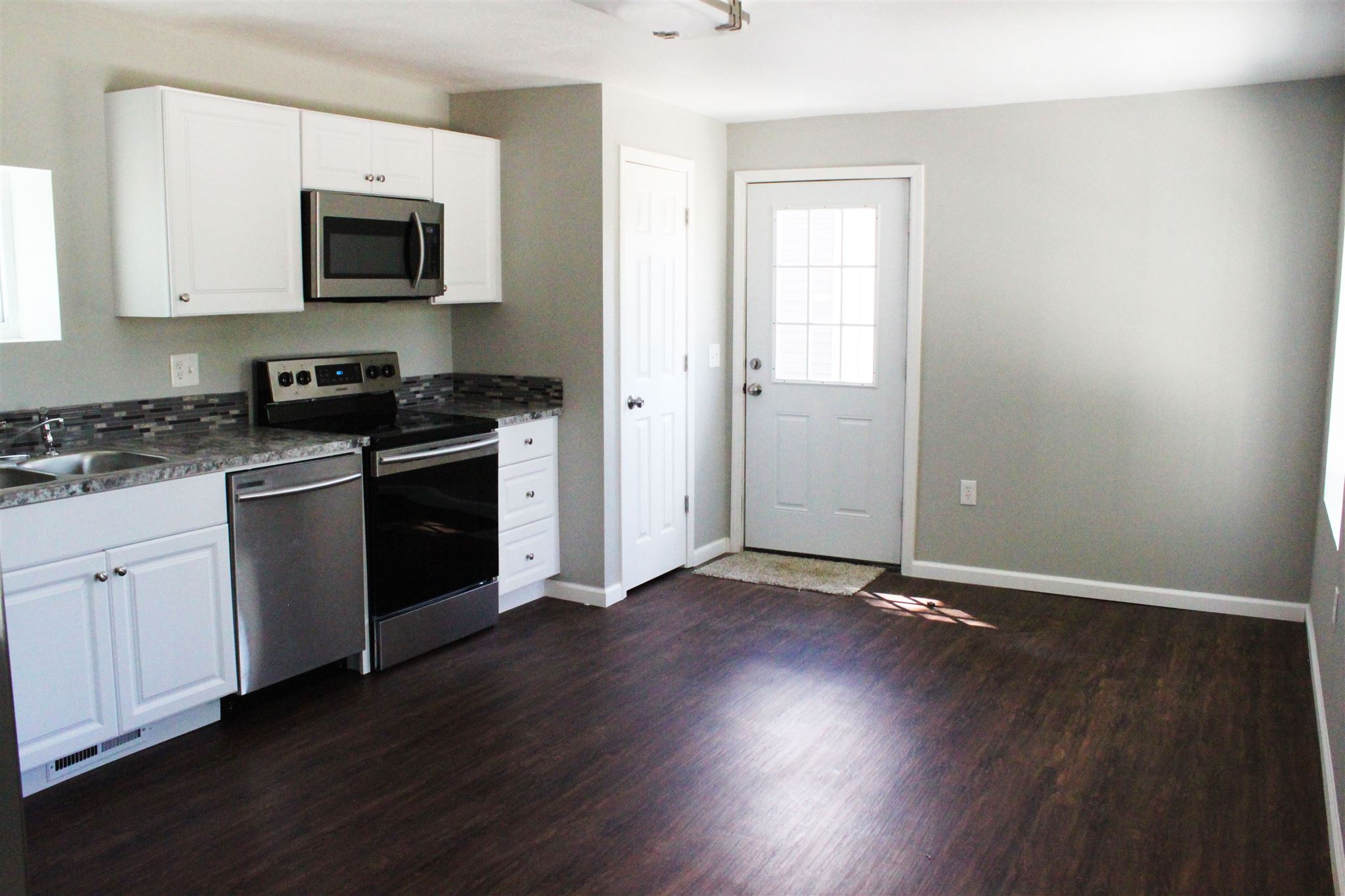 224 Walnut Street Butler, IN 46721 - Photo 8 of 27