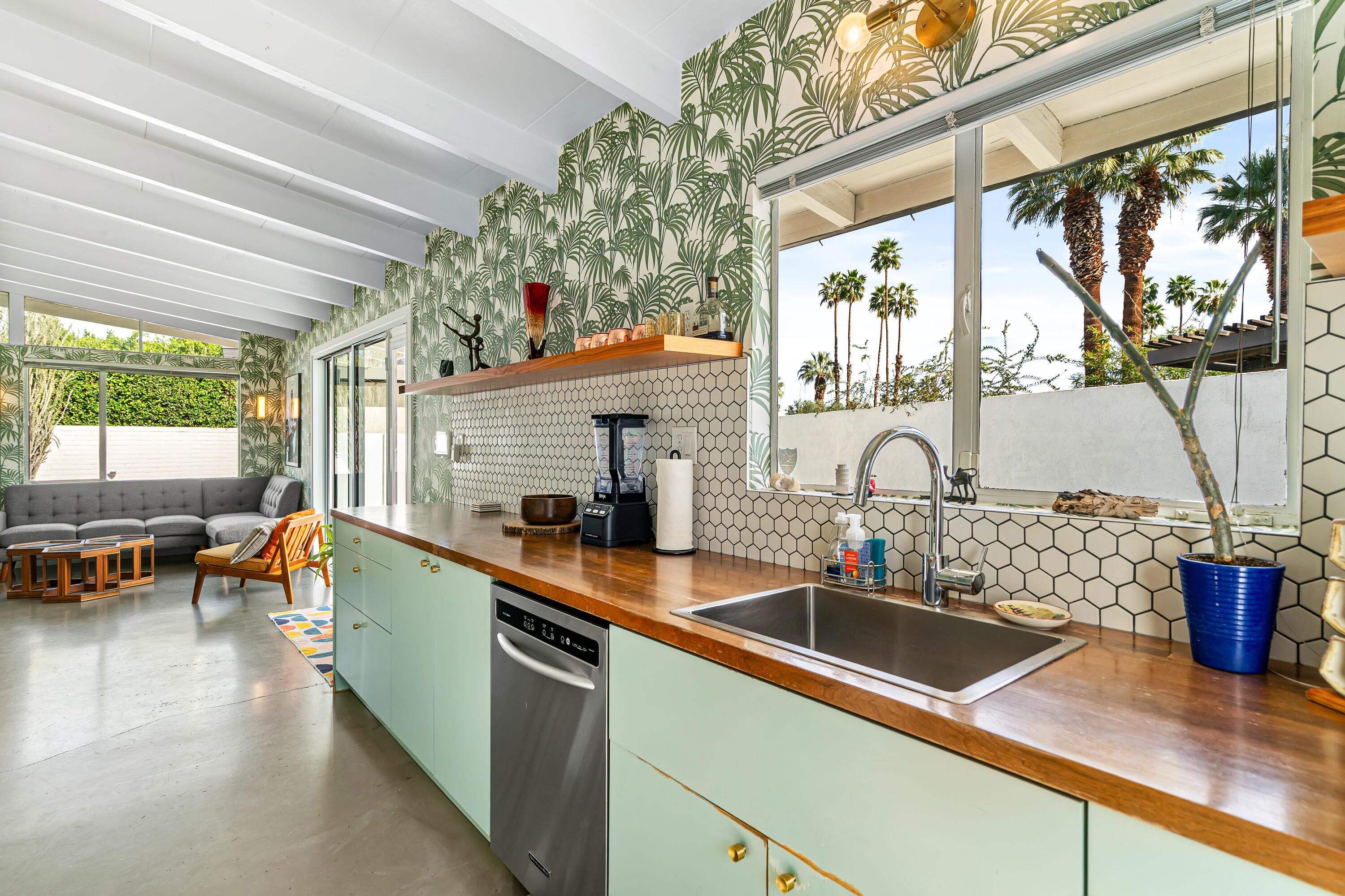 1655 Tamarisk Road Palm Springs, CA 92262 - Photo 16 of 29 IMG-22