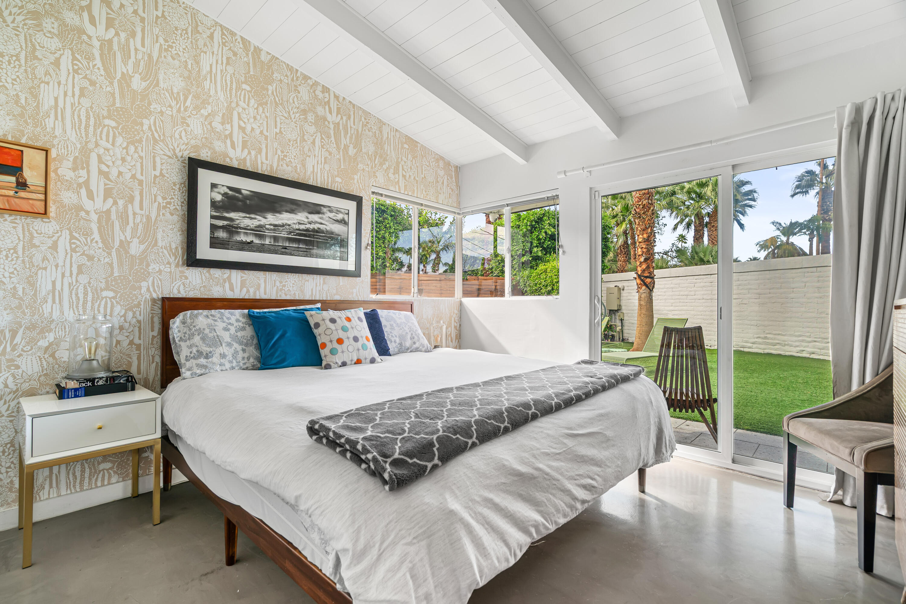 1655 Tamarisk Road Palm Springs, CA 92262 - Photo 21 of 29 IMG-29